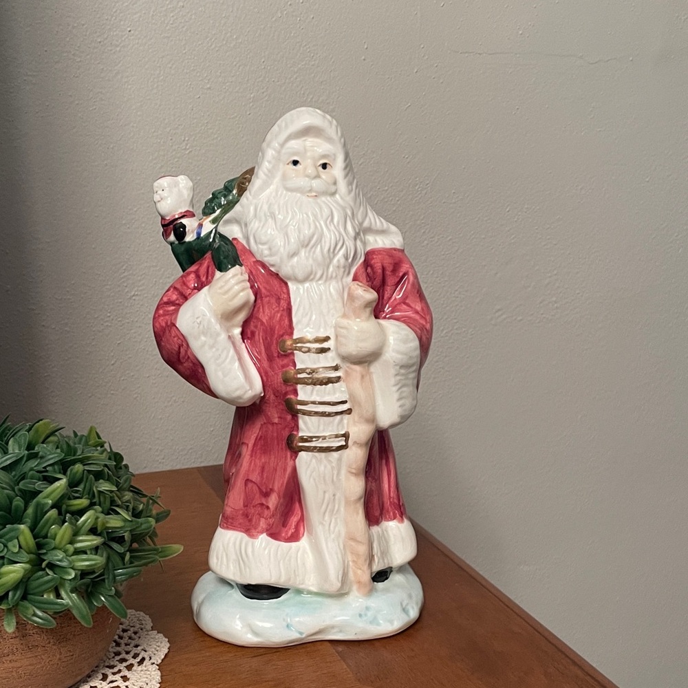 Santa Figure Christmas Ceramic for Tabletop Decoration Nice Quality